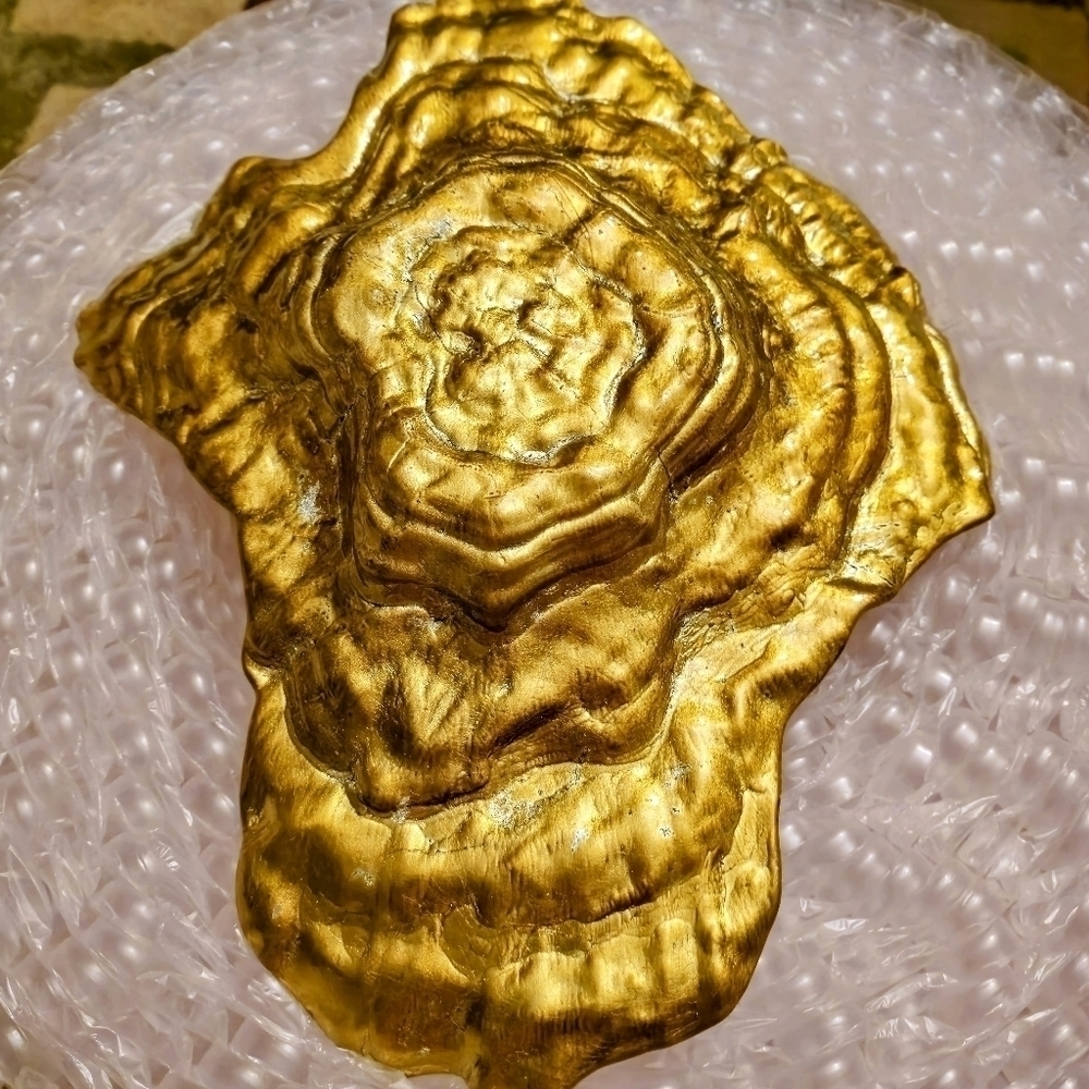 $10 CUT - 14" x 11" Turkish Glass, Clam Shell Hand Painted W/ Gold & Wood Bark - Picture 6 of 12